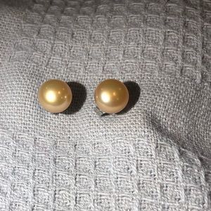 Pearl earrings